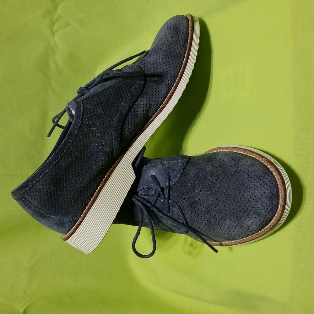Suede oxfords